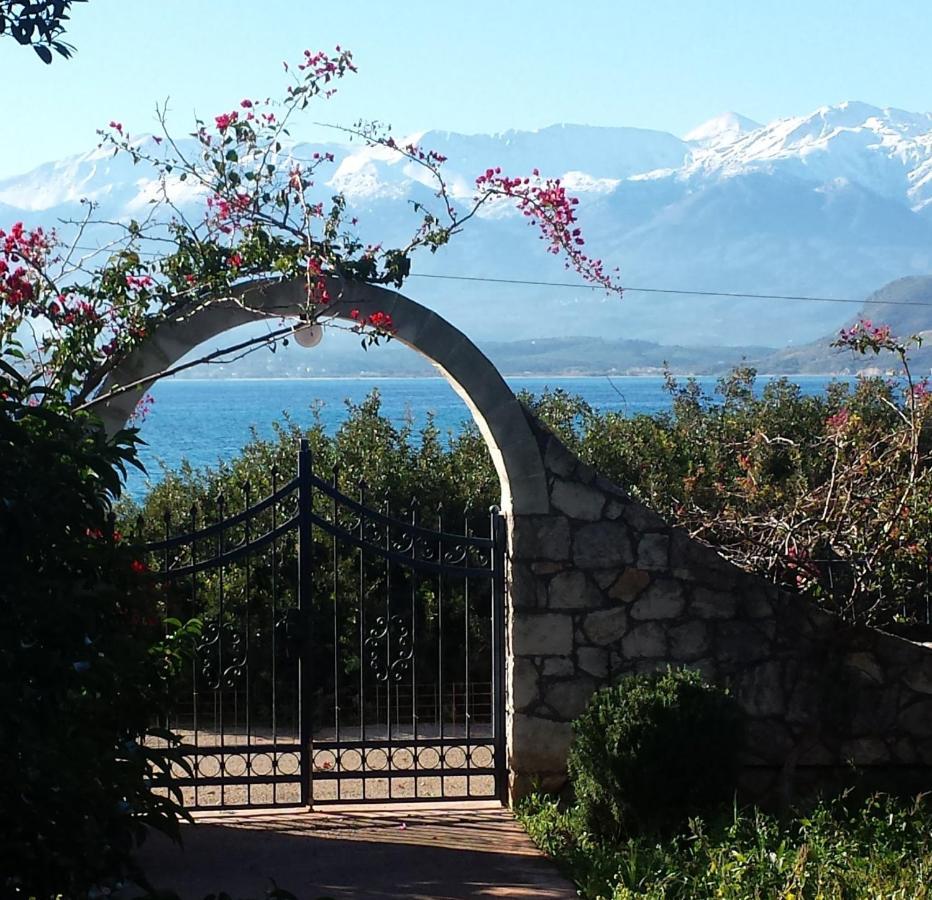 Seaside, Relaxing Family House With Playground! Villa Lavrys 4 Марати Экстерьер фото