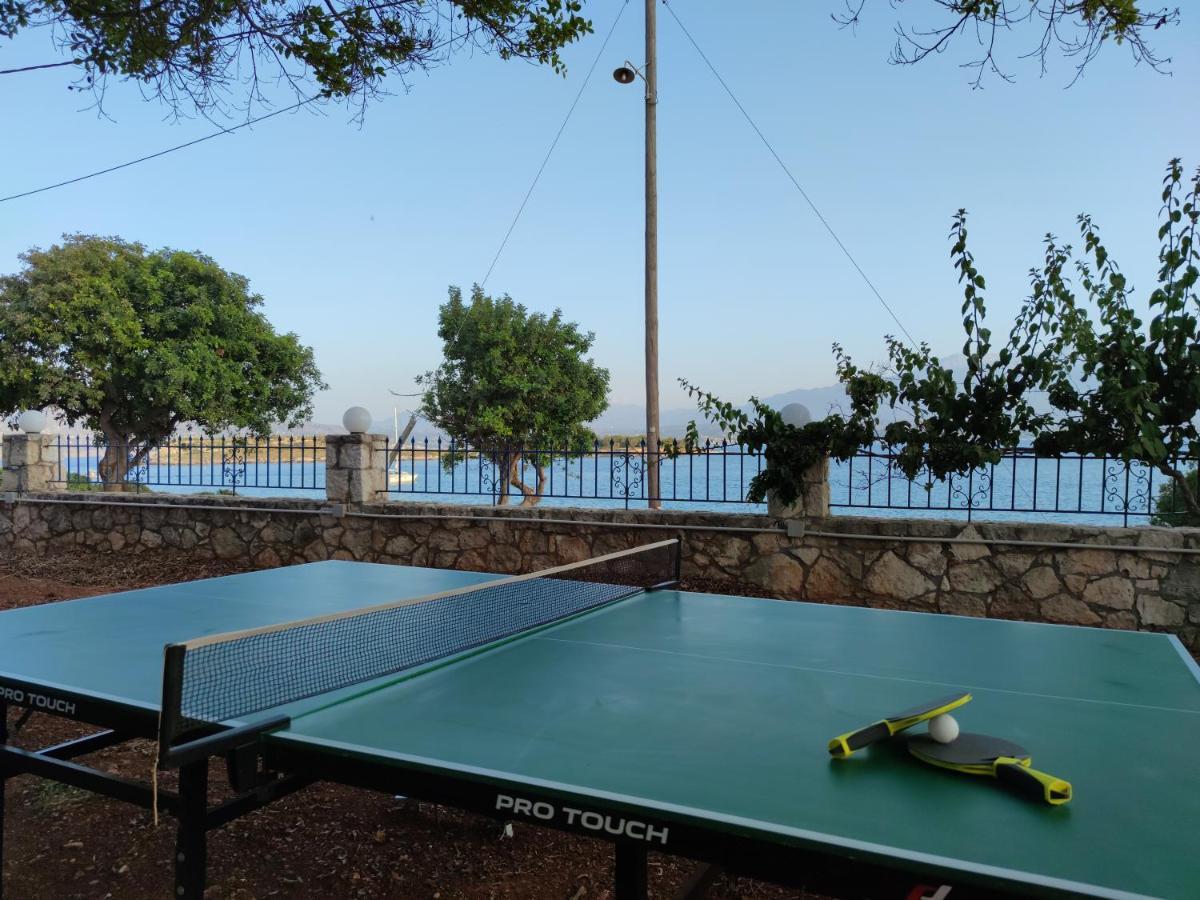 Seaside, Relaxing Family House With Playground! Villa Lavrys 4 Марати Экстерьер фото